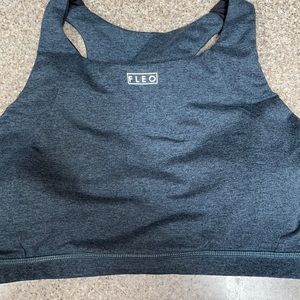 Fleo sports bra